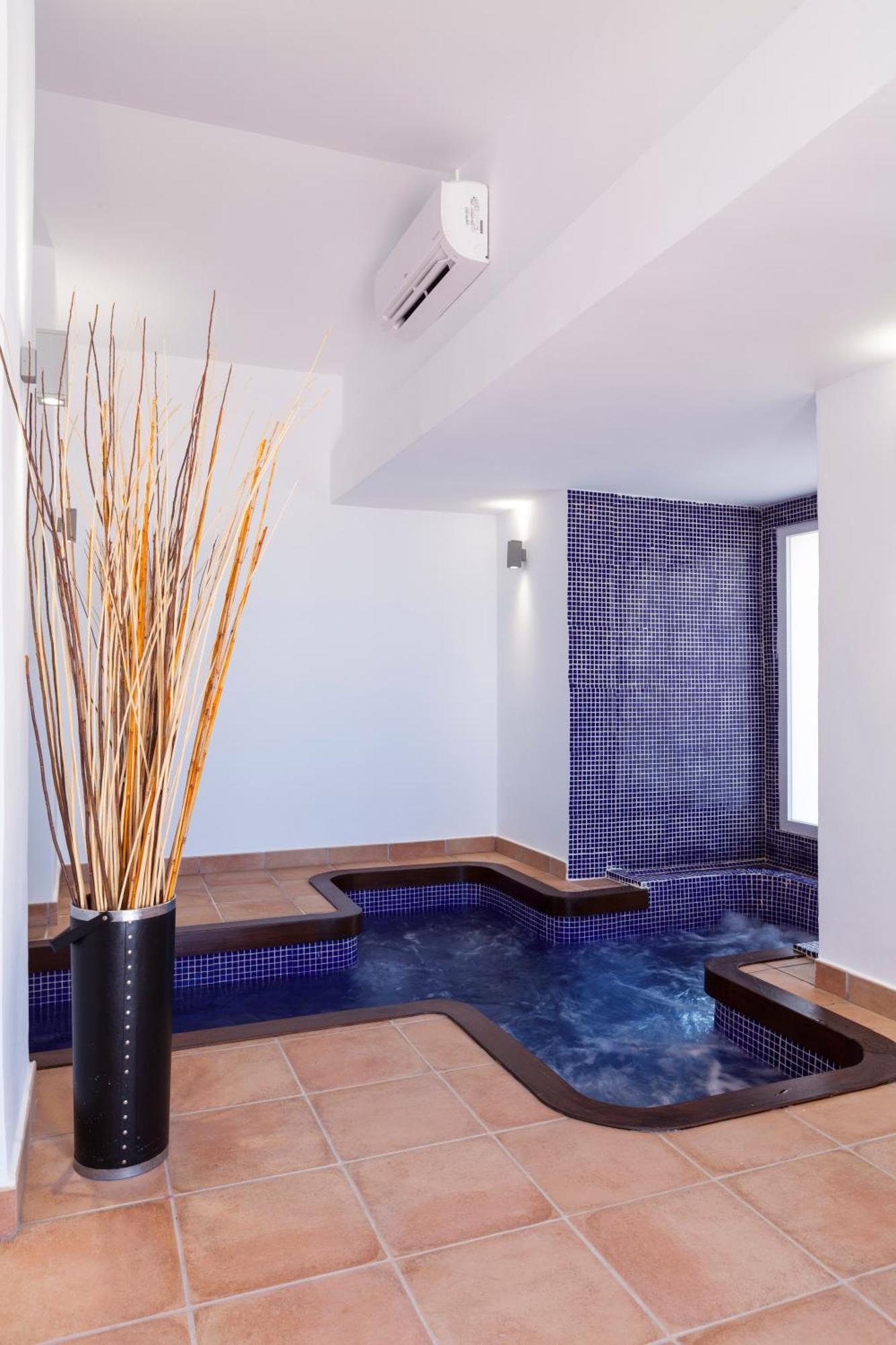 Apartamentos Mexico Vera Exteriér fotografie