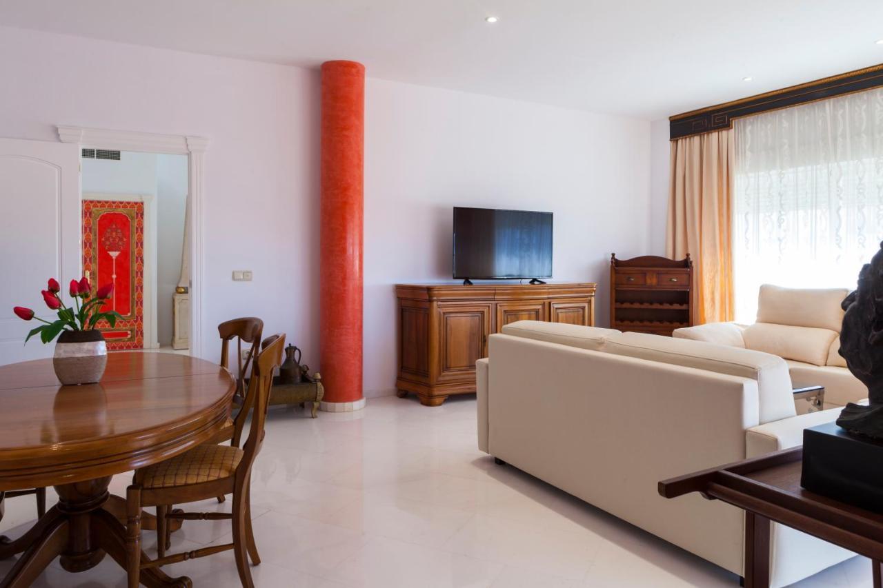 Apartamentos Mexico Vera Exteriér fotografie